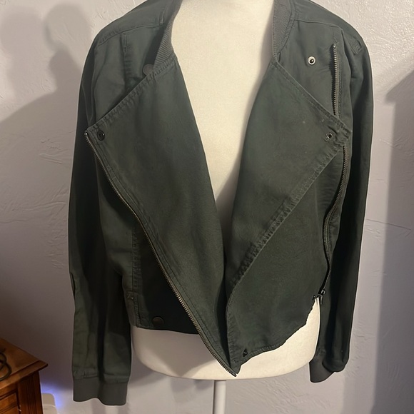 Frenchi cropped long sleeve light jacket/top sz L - Picture 10 of 11